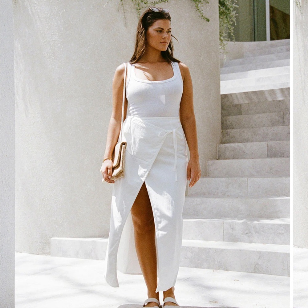 SABOSKIRT Haven White Denim Skirt. Size XS